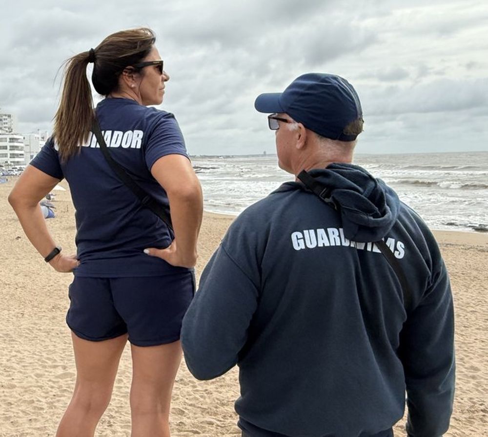 Un argentino murió ahogado en Punta del Este tras bañarse en una zona sin servicio de guardavidas