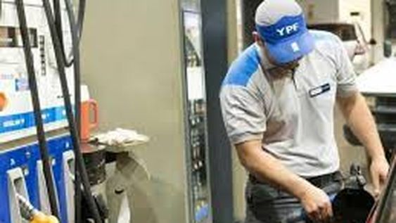 YPF subió los combustibles 2,5 por ciento