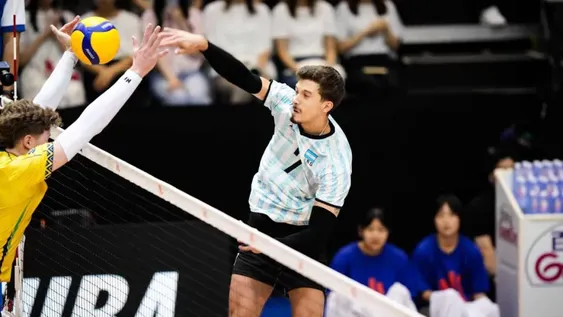 CAÍDA. Argentina hilvanó su cuarta derrota en la Nations League al cruzarse con el poderío brasileño.