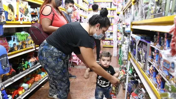 Reyes: Gobierno lanza una promo en comercios del 3 al 21 de enero