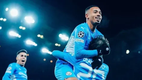 Manchester City lo dio vuelta ante PSG y ambos clasificaron a los octavos de final