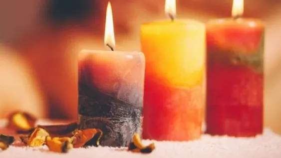 Velas para encender en Año Nuevo: qué colores usar y cuál es su significado
