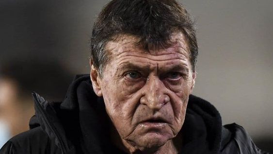 Falcioni acordó su regreso a la dirección técnica de Colón de Santa Fe