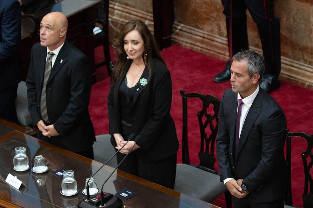 Aumentos para senadores. La vicepresidenta y titular del Senado, Victoria Villarruel y el presidente de Diputados, Mart&iacute;n Menem, acordaron con los gremios legislativos el incremento.