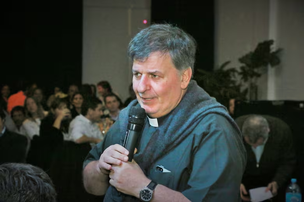 El sacerdote Damián Rodríguez Alcobendas.