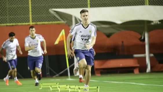 Paredes le gana la pulseada a Pereyra