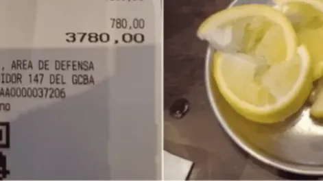 Compró una gaseosa, pidió la cuenta y en el ticket descubrió que un increíble recargo
