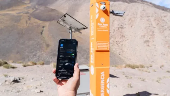 El gobierno de San Juan instaló cuatro torres de comunicación y emergencia en el camino que lleva al Paso Internacional de Agua Negra.