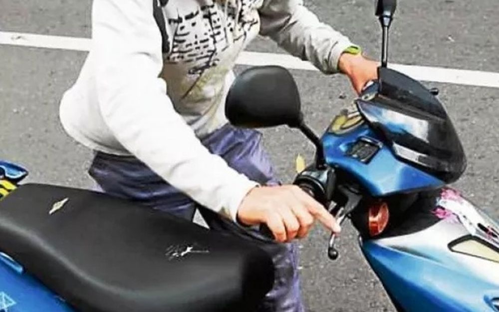Una nena de 10 años sufrió una grave fractura al chocar en la moto que conducía su madre