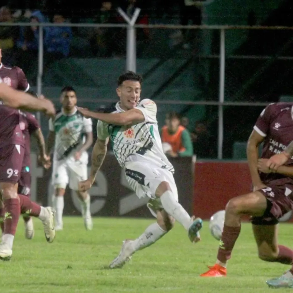 San Martín sigue sin embocar