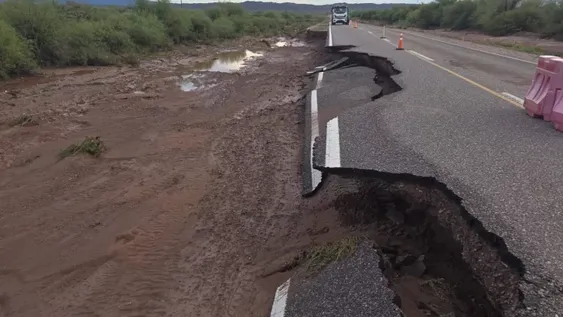 Los daños en la Ruta 141 dificulta el acceso a Valle Fértil y temen que afecte la llegada de turistas.