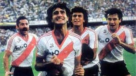A 25 años de la tarde del Beto Alonso y la pelota naranja