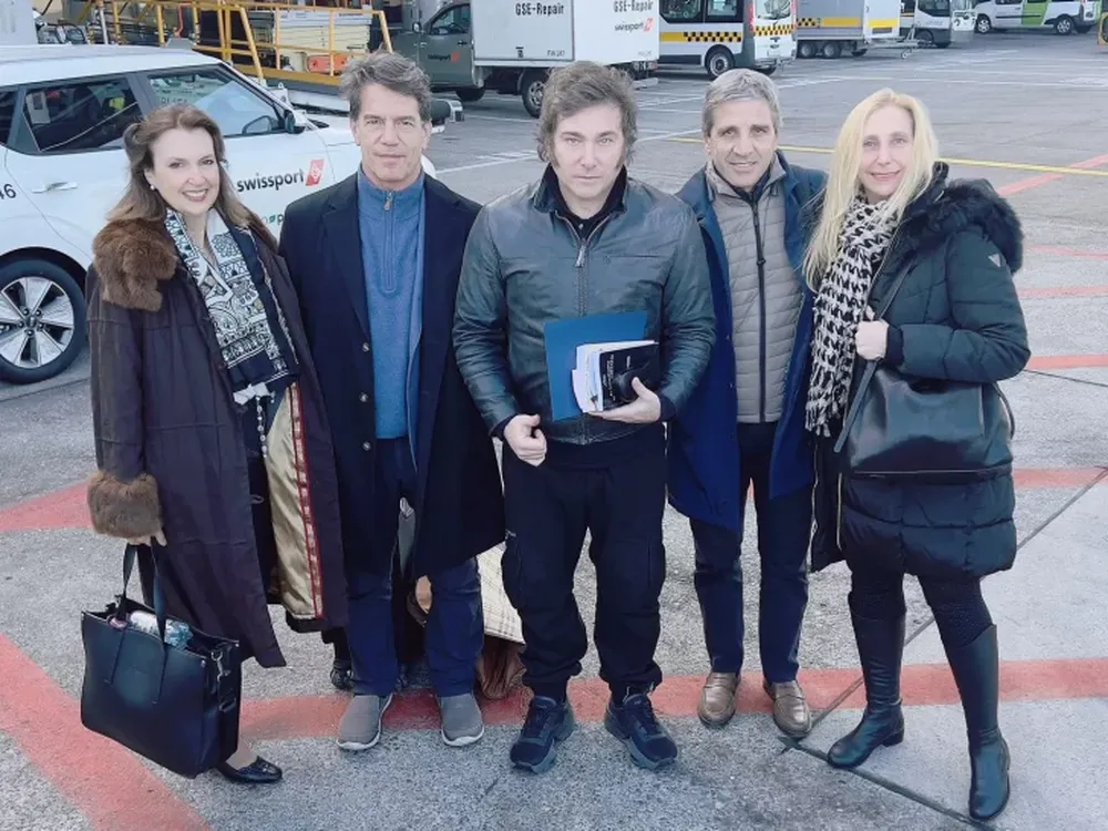 Elogios del FMI para el plan de Milei que hoy expone en Davos