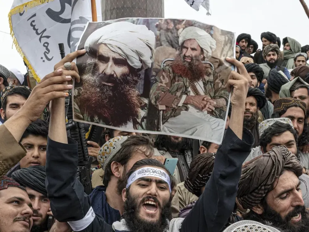 Los talibanes cumplieron un año en el poder y las mujeres siguen sometidas