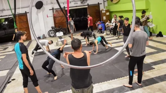 Los proyectos seleccionados podrán utilizar los salones de Espacios Compartidos