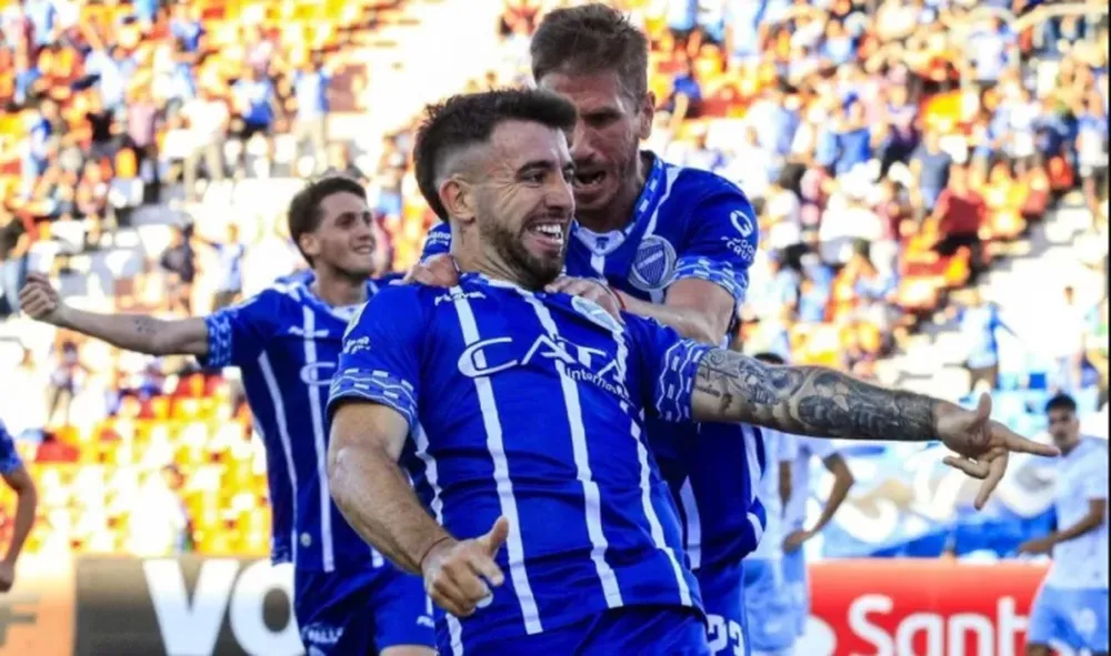 EL TOMBA que visitará a Riestra en la última fecha, por ahora está en octavos.