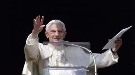 Benedicto XVI pidió que recen por él y por el próximo Papa