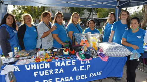 La gestión de Laciar removerá a más de 100 feriantes de la Plaza Laprida que responden al Evita y Amas de Casa
