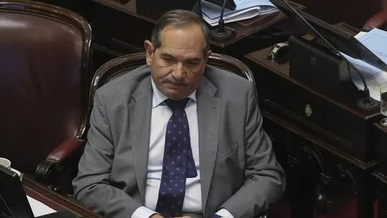 Alperovich procesado por el supuesto abuso sexual a su sobrina