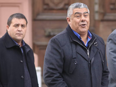 Chiqui Tapia y Pablo Toviggino deberán declarar esta semana. Chiqui Tapia y Pablo Toviggino deberán declarar esta semana.