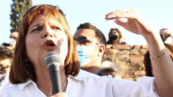 Bullrich llegará el domingo 24 a bordo del “Patomóvil”